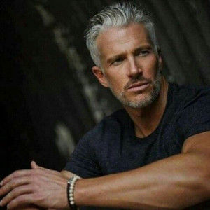 Meet your Posher, Thomas